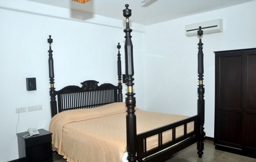 Scandinavia Hotel Hikkaduwa Dış mekan fotoğraf