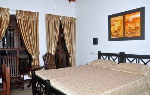 Scandinavia Hotel Hikkaduwa Dış mekan fotoğraf